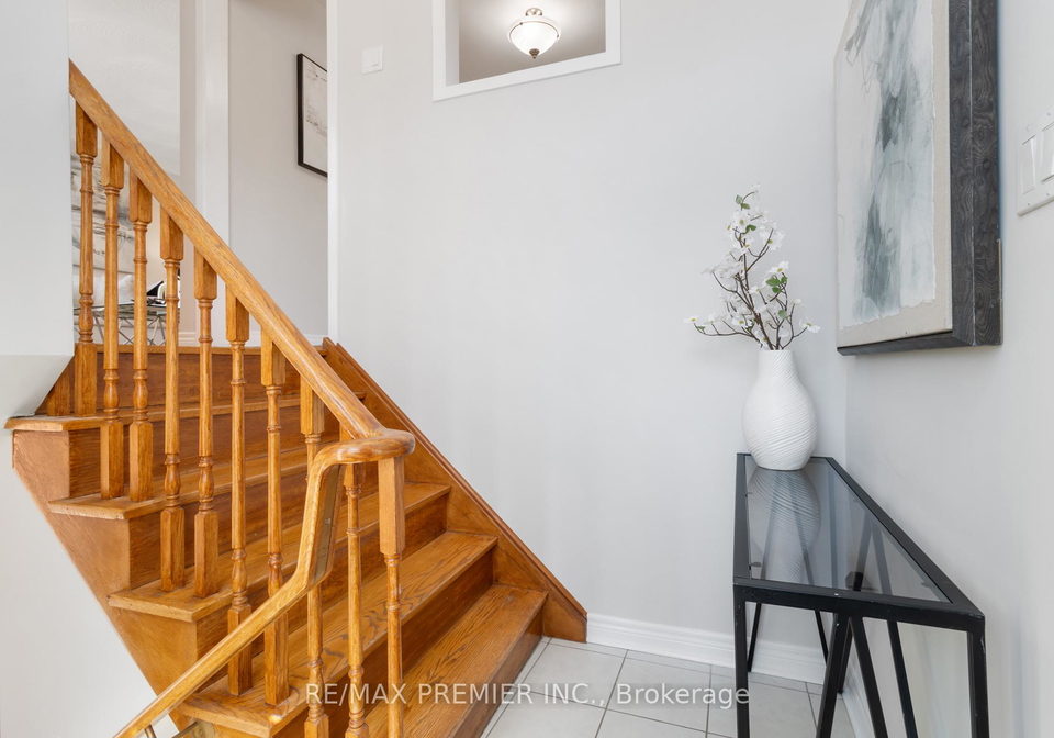 9-elana-drive-york-ontario-w12359275