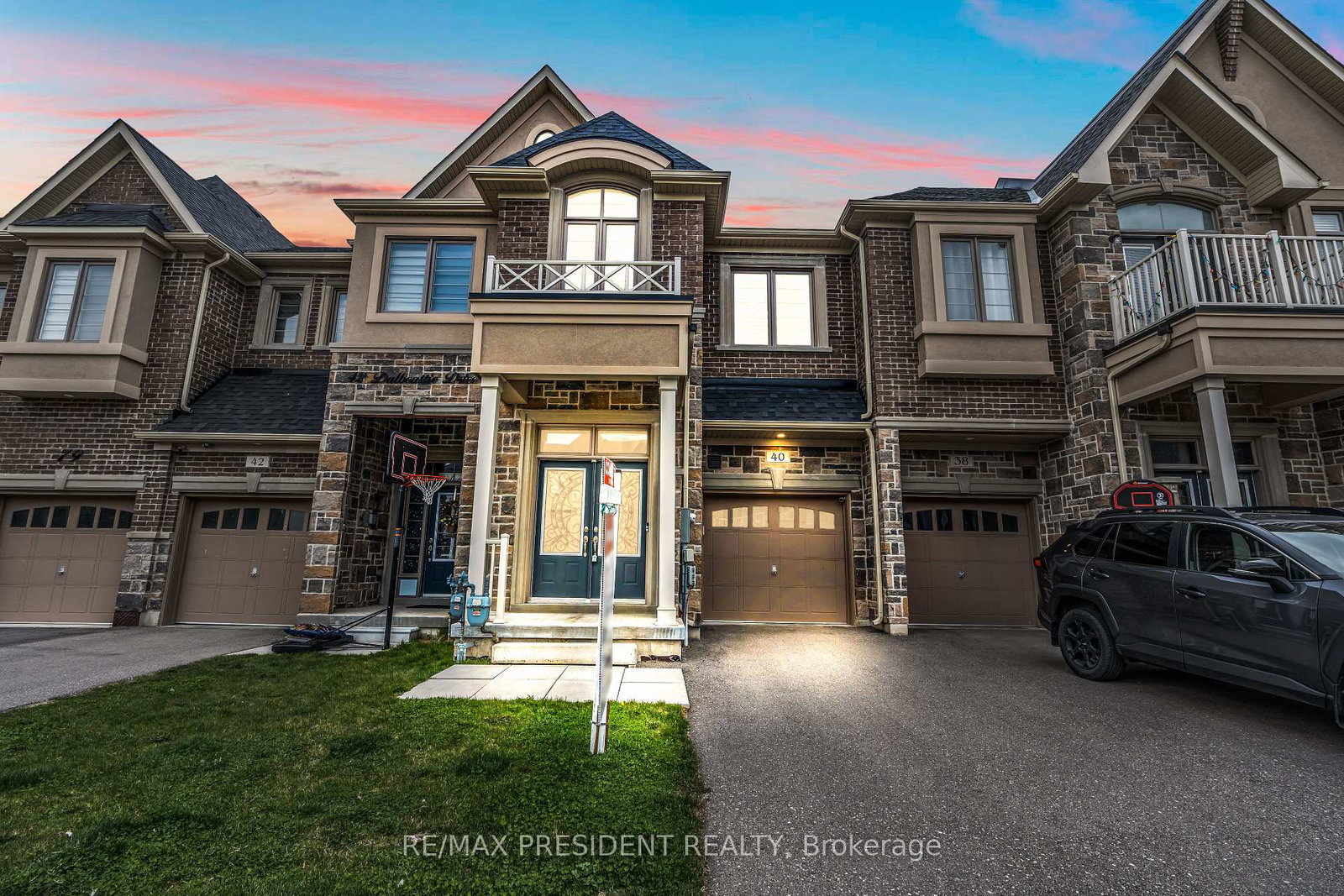 40-dalbeattie-drive-brampton-ontario-w12359321
