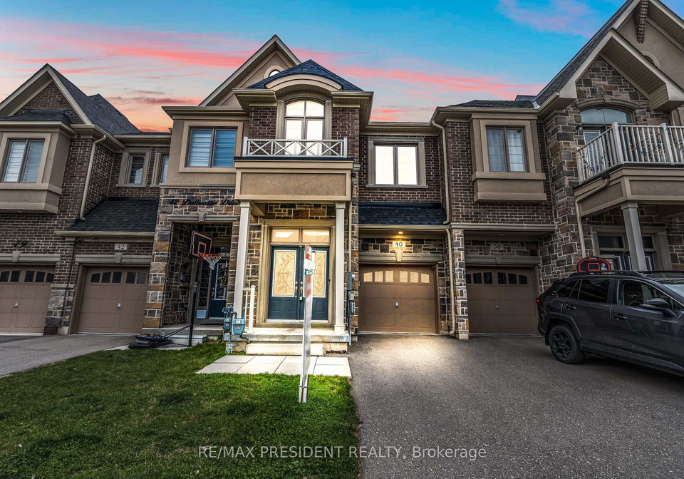 40-dalbeattie-drive-brampton-ontario-w12359321