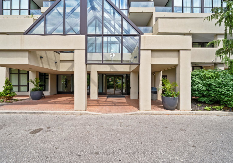 5-rowntree-road-etobicoke-ontario-w12359324