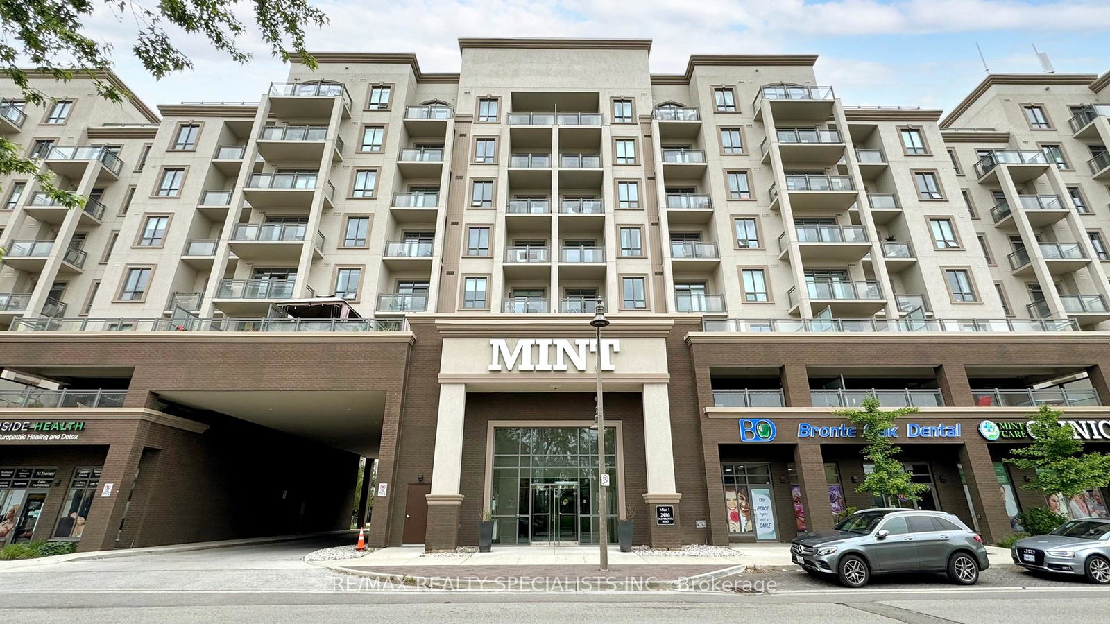 2486-old-bronte-road-oakville-ontario-w12359350