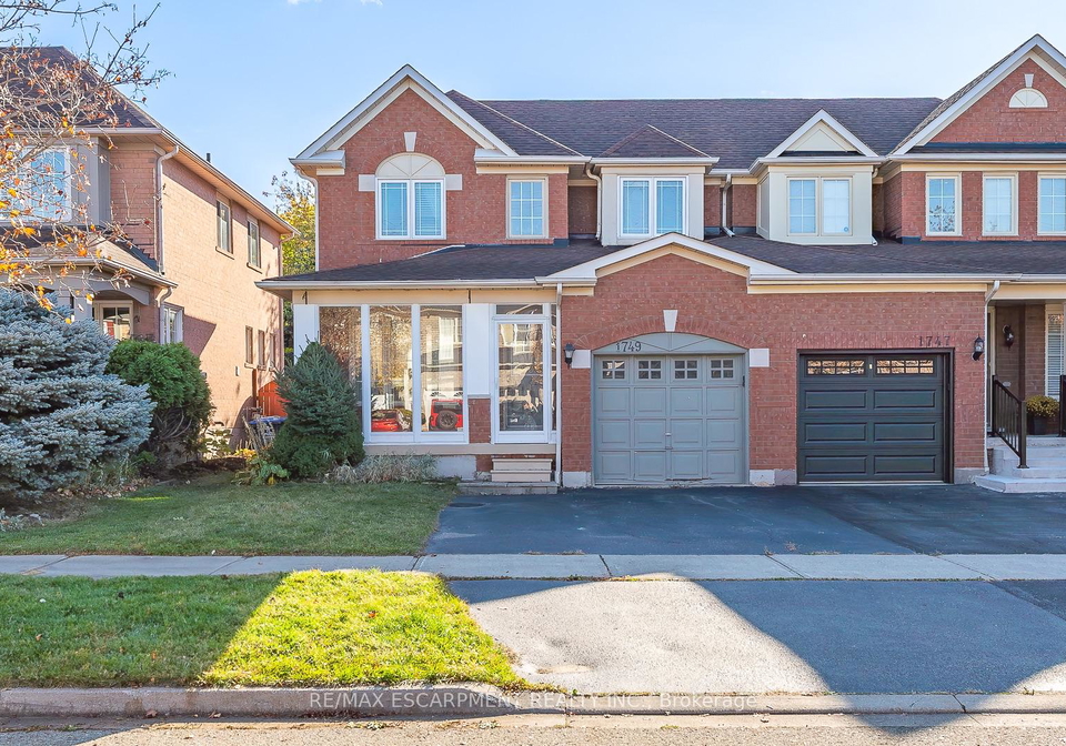 1749-samuelson-circle-mississauga-ontario-w12359415