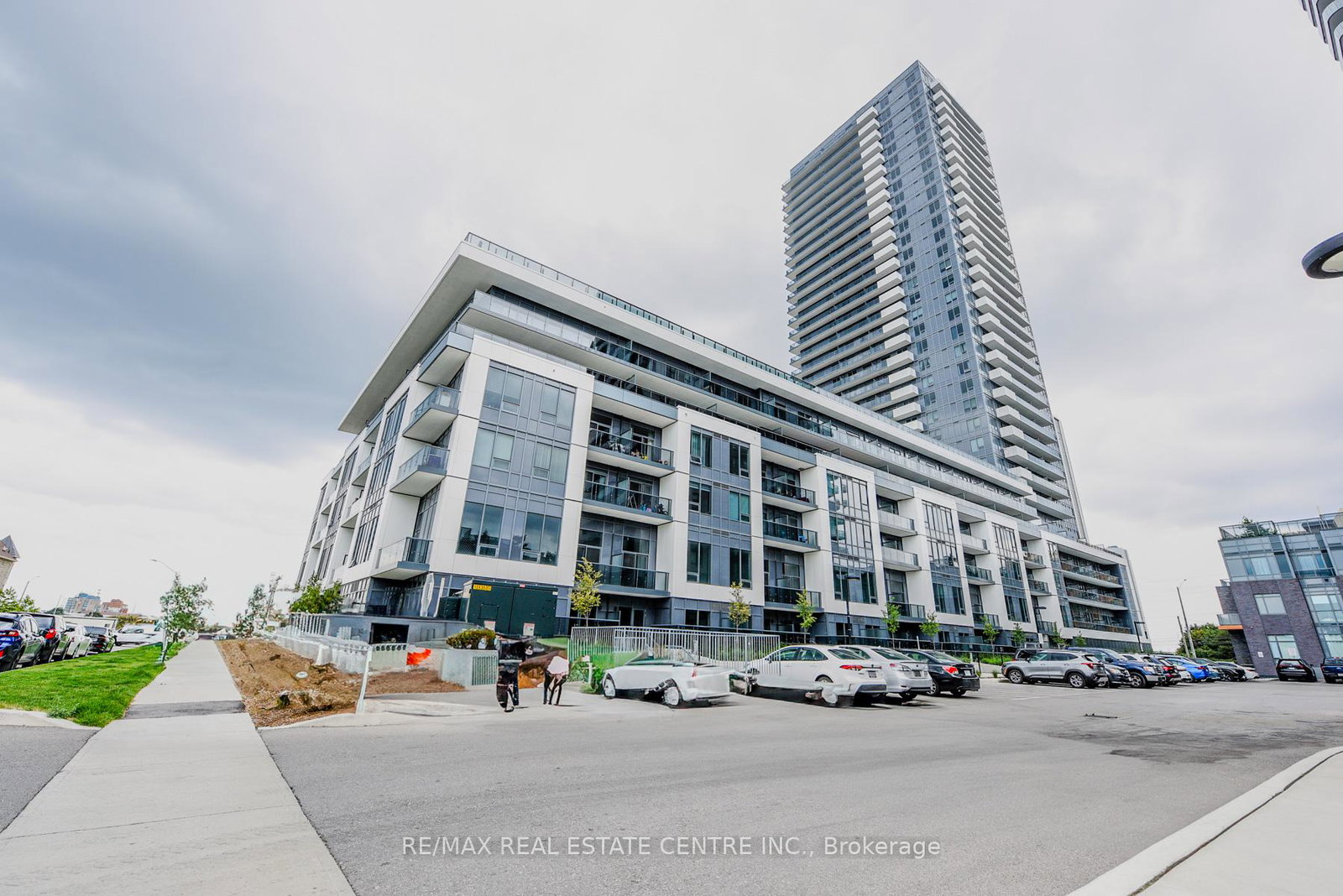 5105-hurontario-street-mississauga-ontario-w12359473