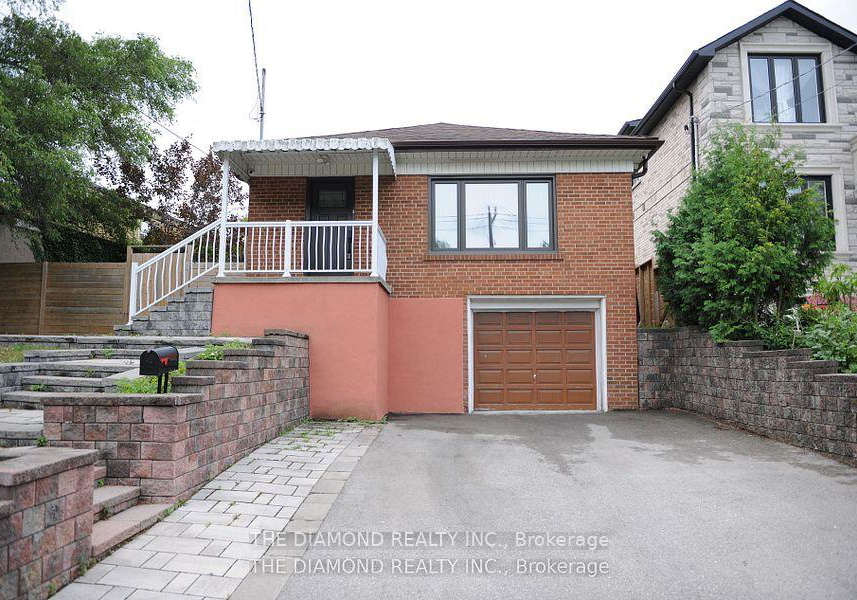 21-gracefield-avenue-north-york-ontario-w12359634
