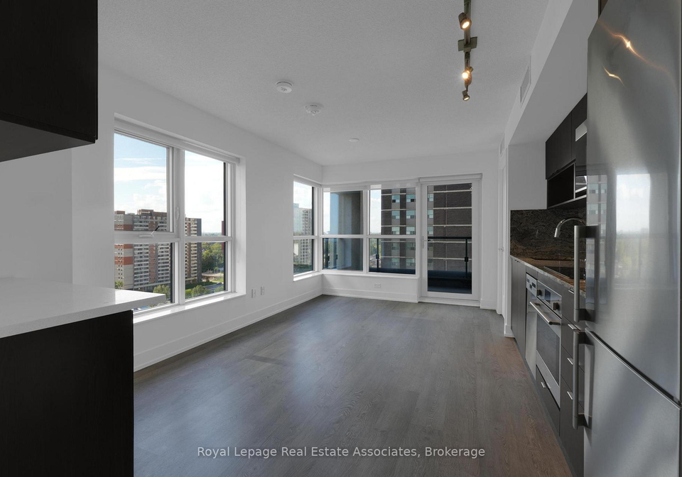9-mabelle-avenue-etobicoke-ontario-w12359669