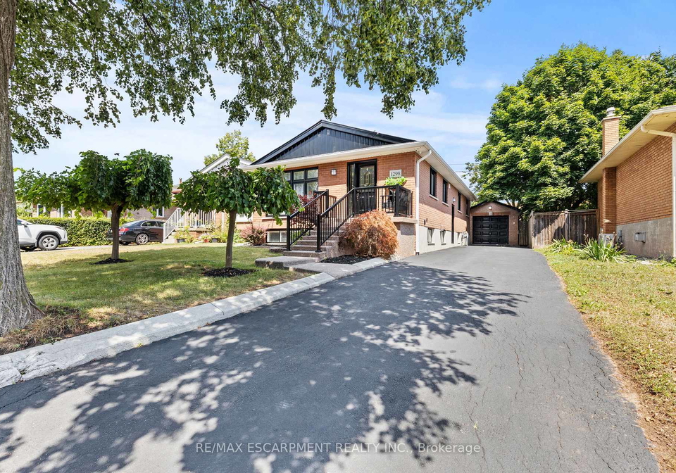 1298-napier-crescent-oakville-ontario-w12359831