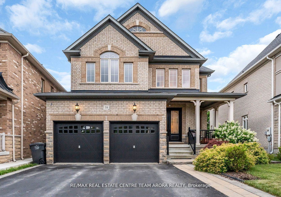 38-intrigue-trail-brampton-ontario-w12359896