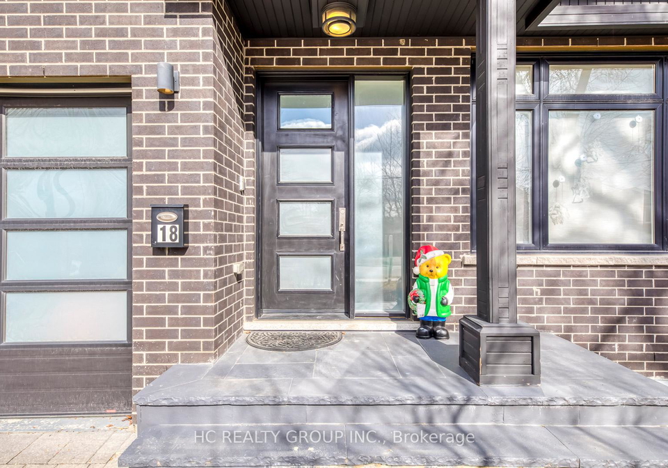 18-ash-crescent-etobicoke-ontario-w12359934