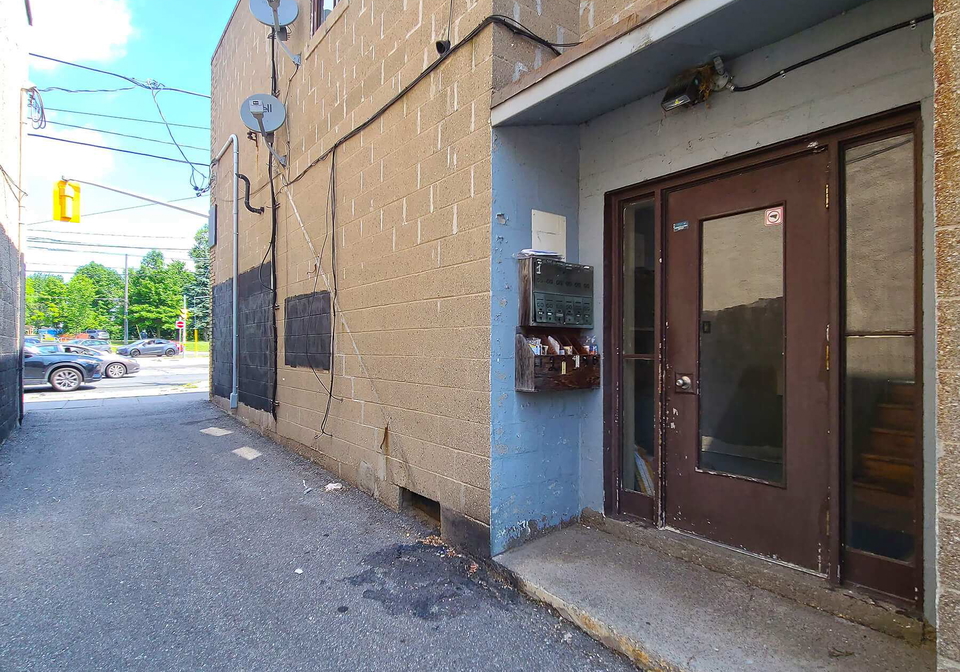381lake-shore-boulevard-w-etobicoke-ontario-w12359939