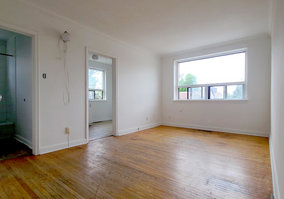 381lake-shore-boulevard-w-etobicoke-ontario-w12359939