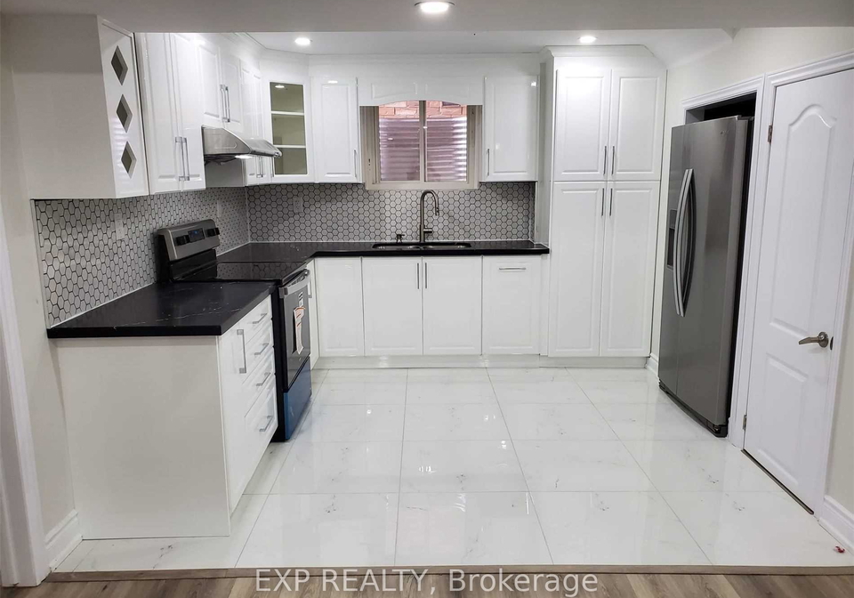 26-truro-circle-brampton-ontario-w12359970