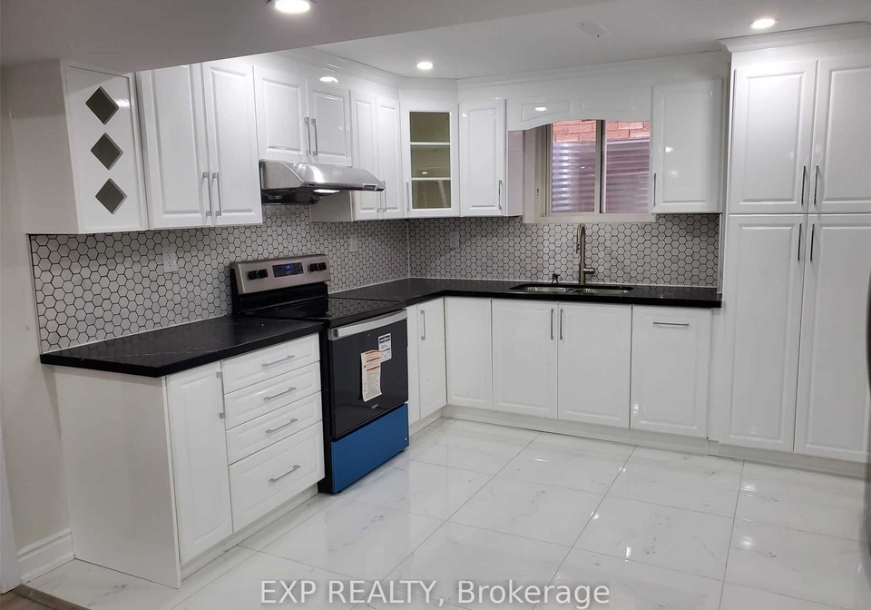 26-truro-circle-brampton-ontario-w12359970