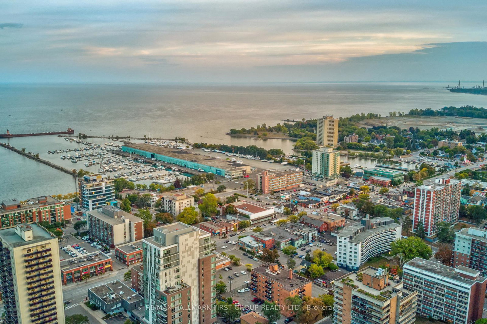 1395-hurontario-street-mississauga-ontario-w12359974