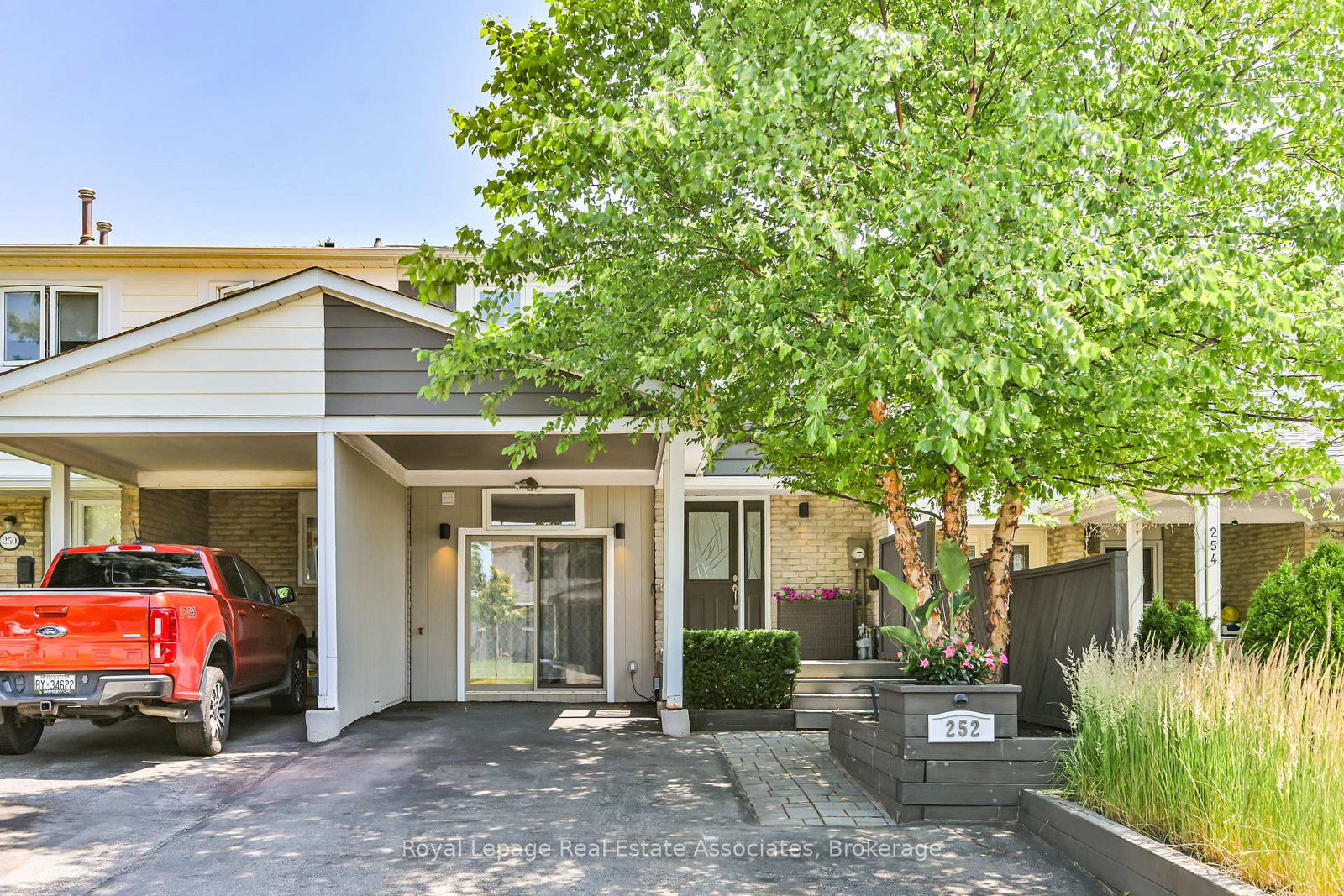252-royal-salisbury-way-brampton-ontario-w12360016