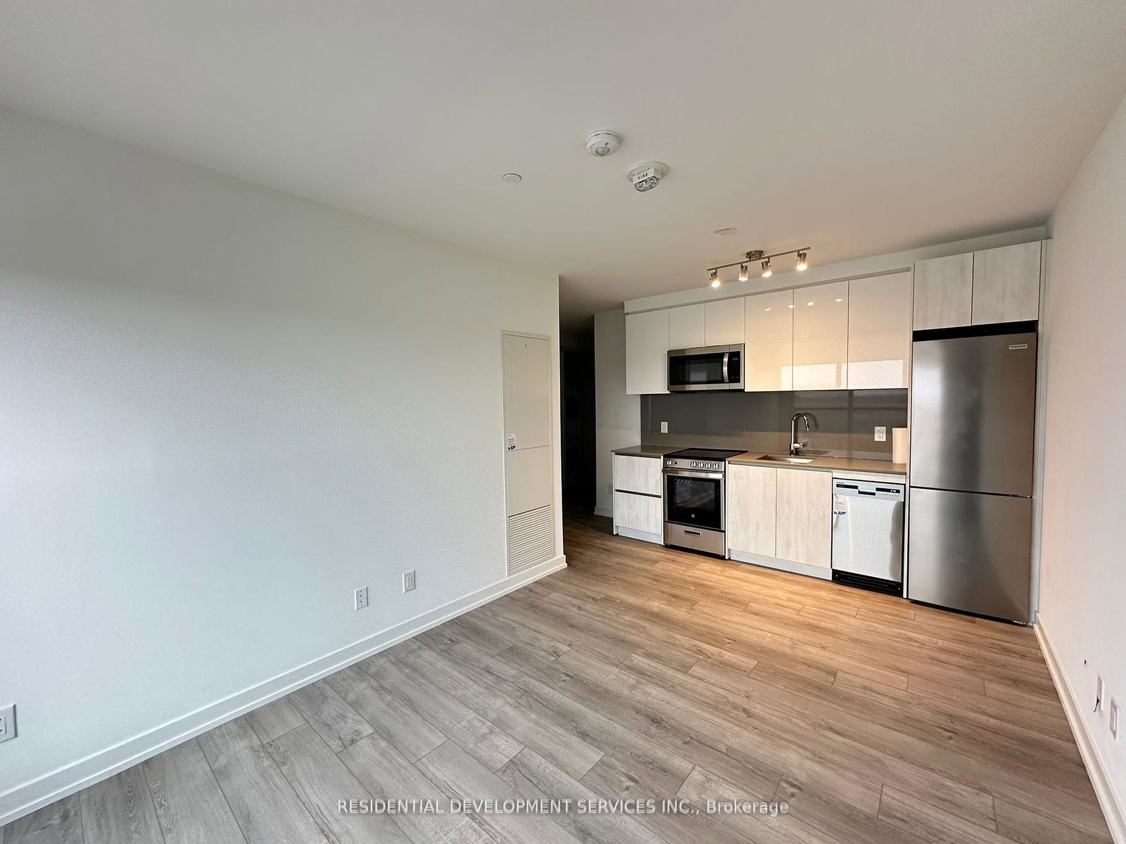 3100-keele-street-york-ontario-w12360023