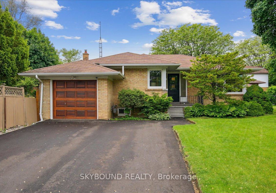 34-appledale-road-etobicoke-ontario-w12360375