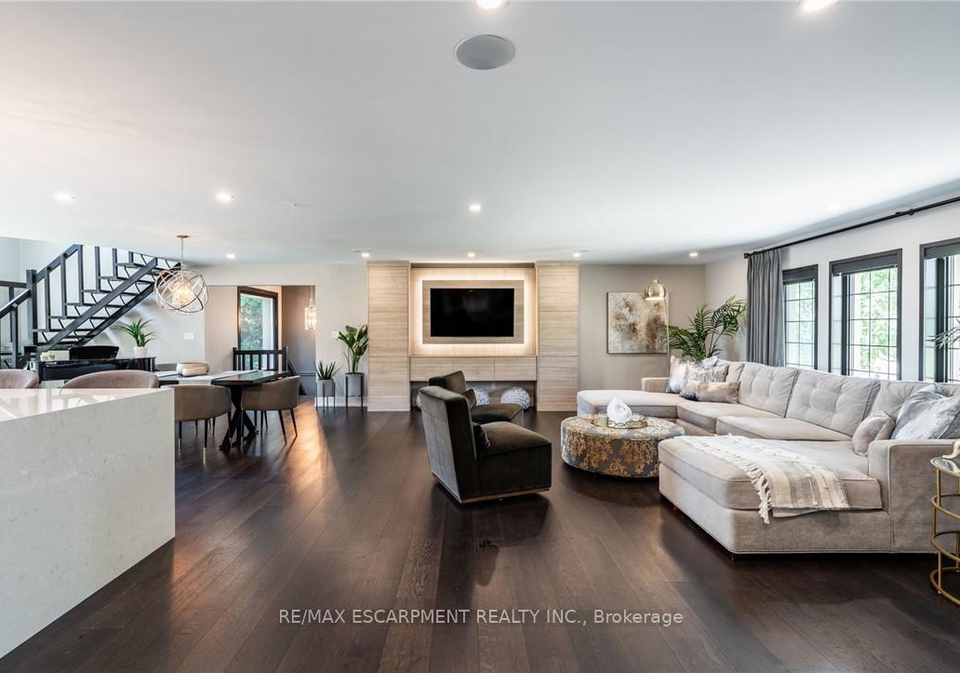 822-danforth-place-burlington-ontario-w12360402