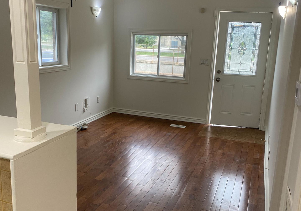 70-humber-boulevard-toronto-ontario-w12360404