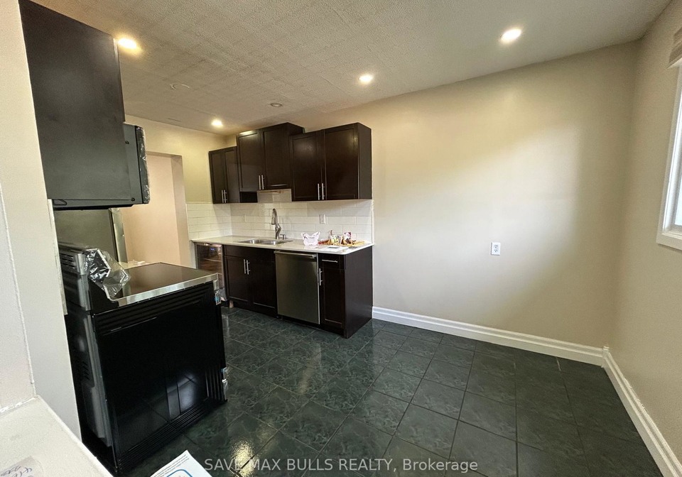 81-hansen-road-n-brampton-ontario-w12360430