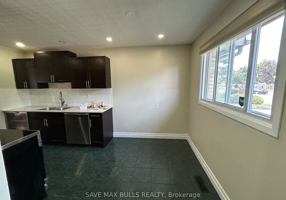81-hansen-road-n-brampton-ontario-w12360430