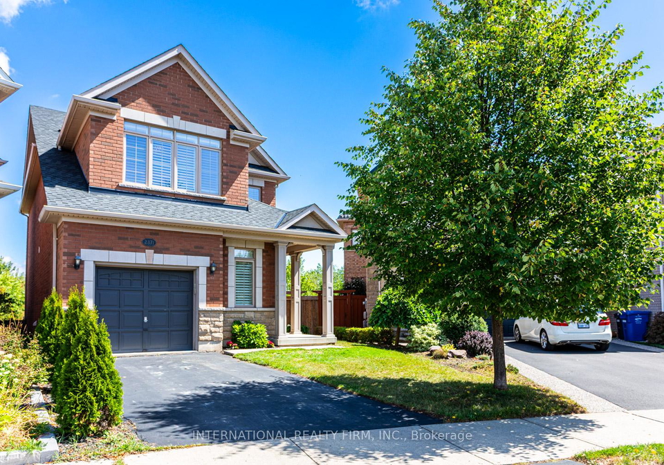 2371-quetico-crescent-oakville-ontario-w12360494