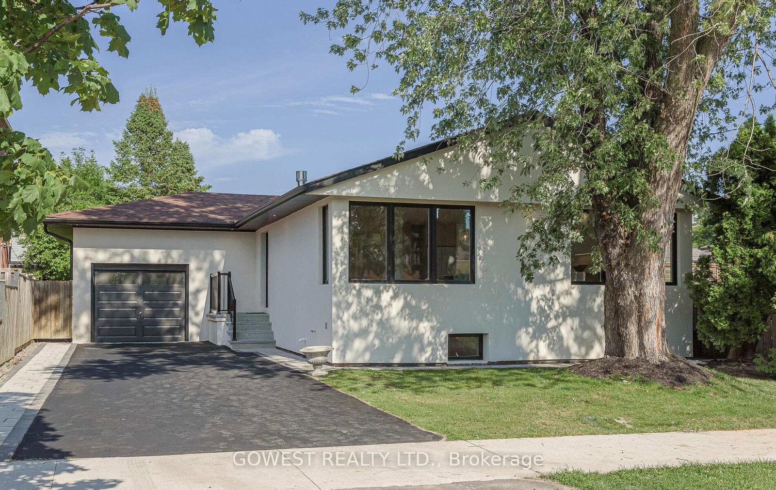 28-allonsius-drive-etobicoke-ontario-w12360557