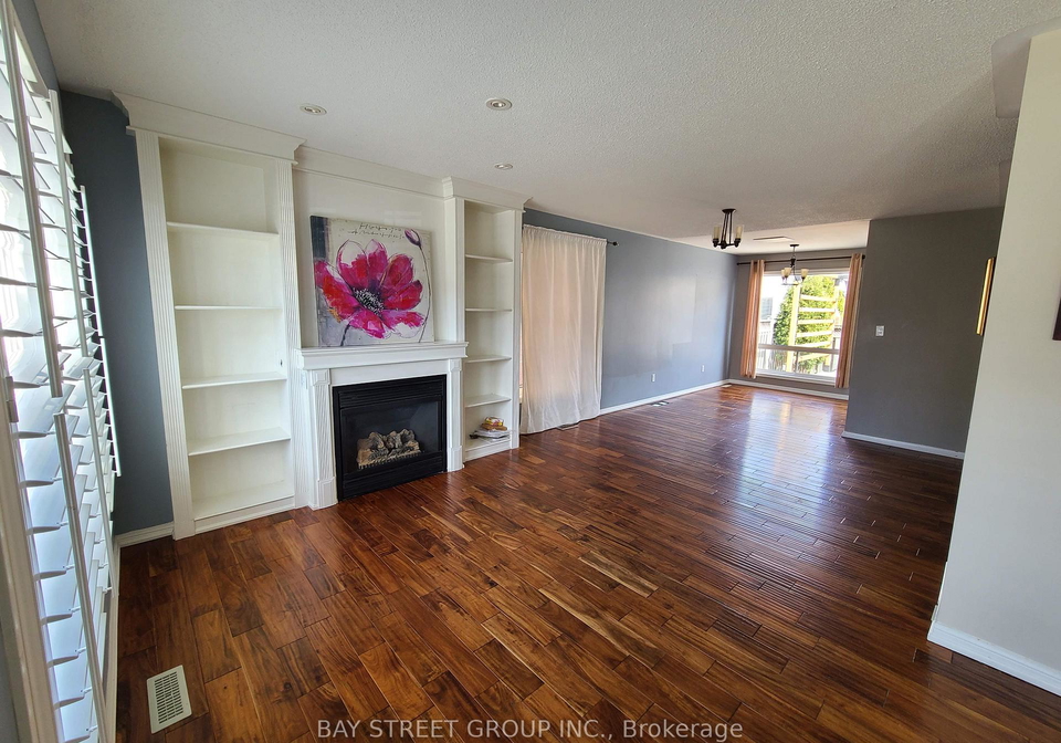 5556-thorn-lane-burlington-ontario-w12360701