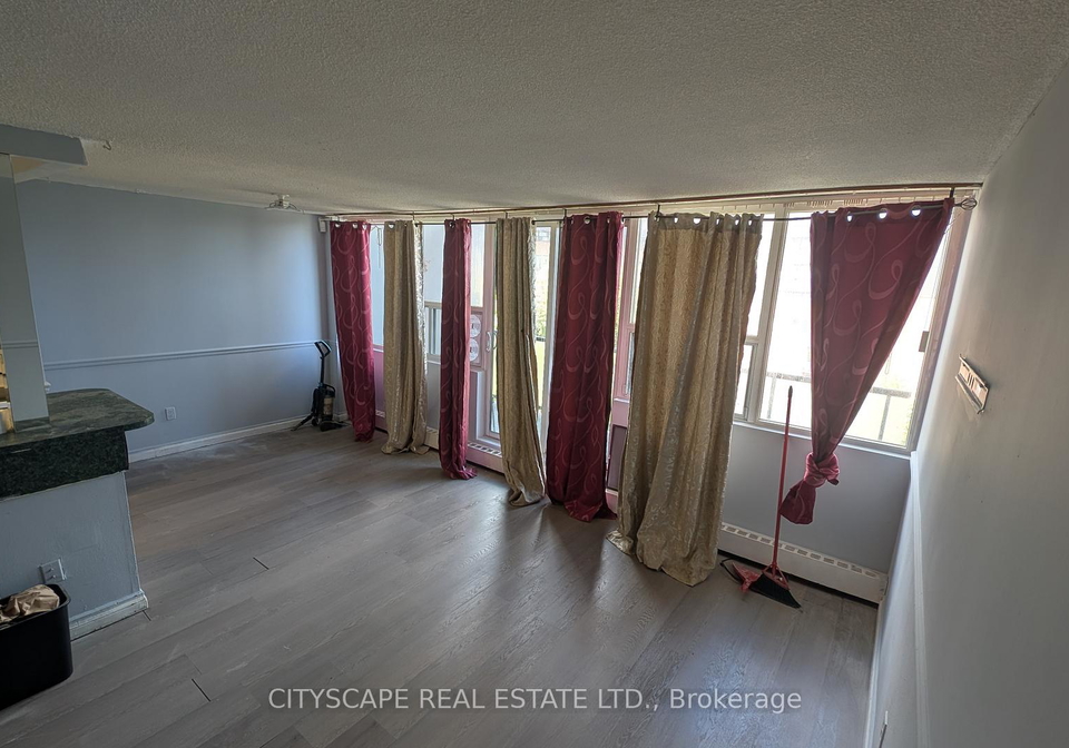 2121-roche-court-mississauga-ontario-w12360777