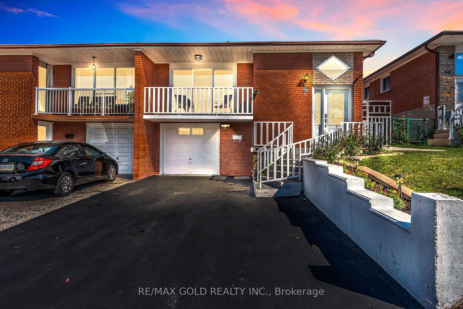 52-paradelle-crescent-york-ontario-w12360789