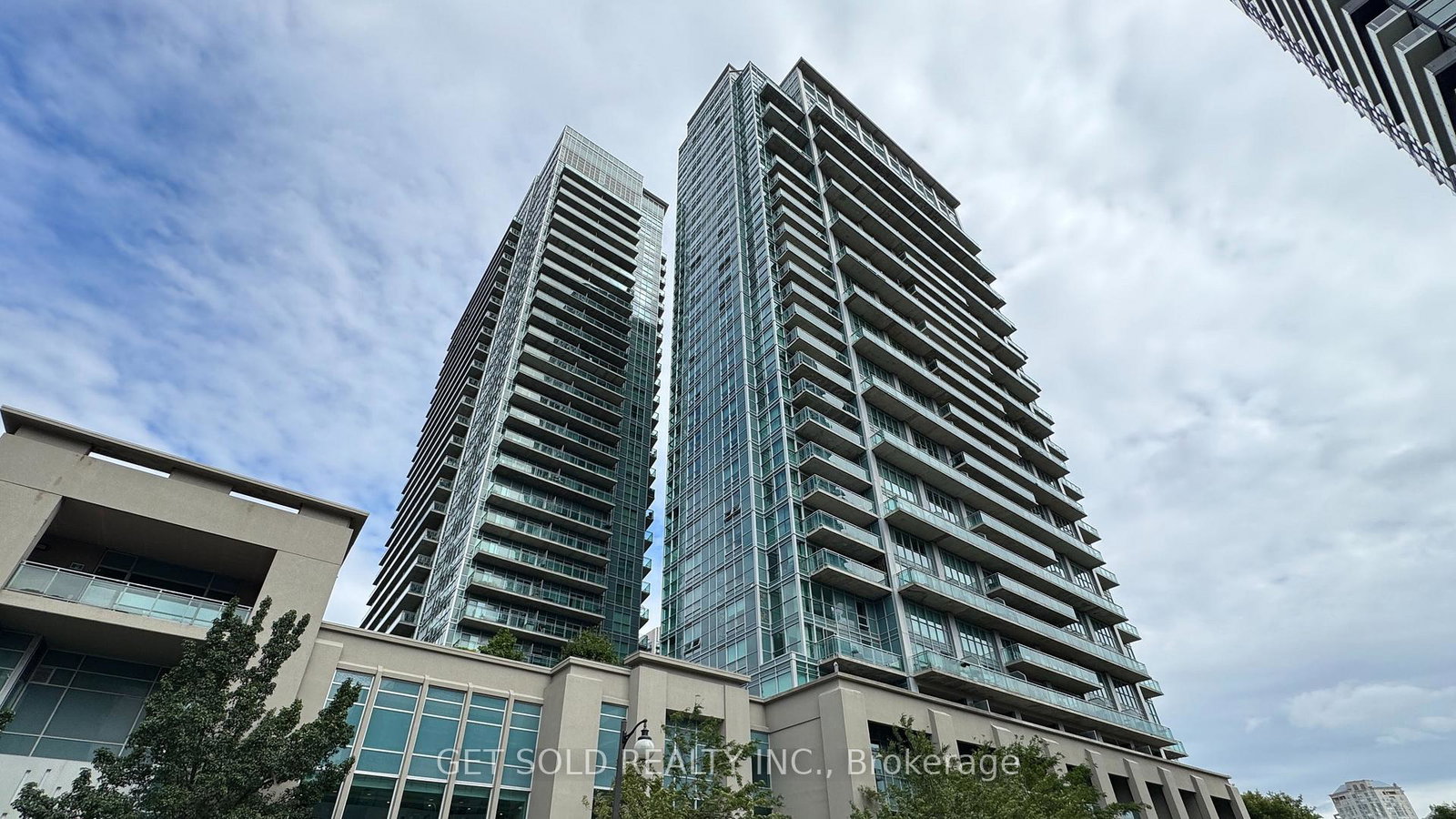165-legion-road-n-etobicoke-ontario-w12360953