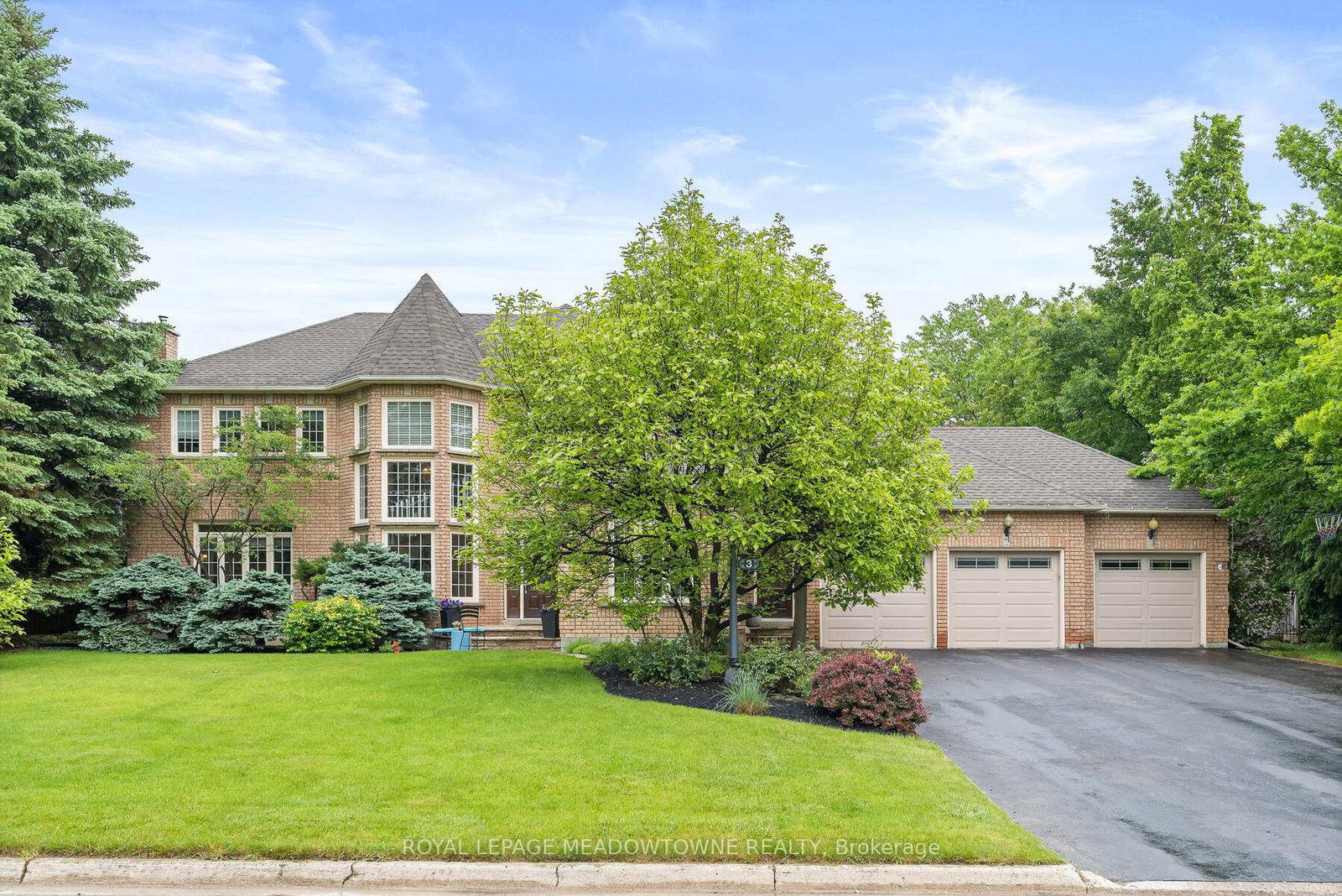 3-thomas-court-halton-hills-ontario-w12360964