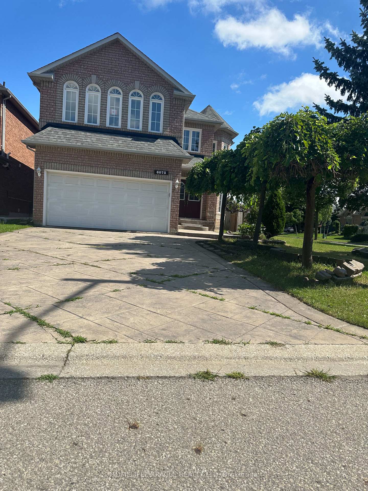 6073-maple-gate-circle-mississauga-ontario-w12360999