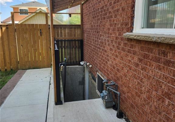 7378-cloverleaf-court-mississauga-ontario-w12361003