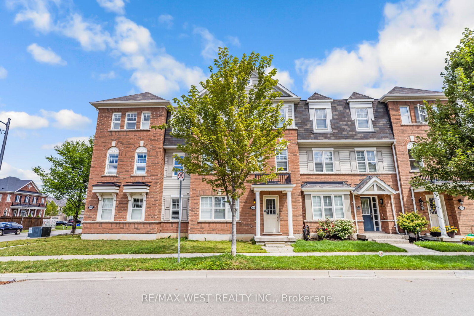 1636-leblanc-court-milton-ontario-w12361036