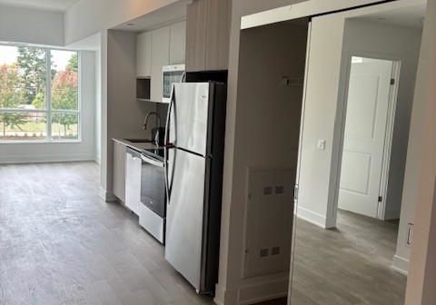 202-burnhamthorpe-road-e-mississauga-ontario-w12361280