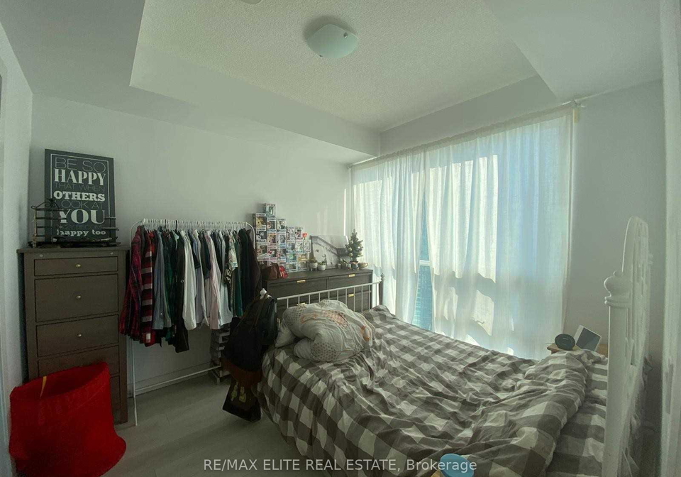 2220-lakeshore-boulevard-w-etobicoke-ontario-w12361361