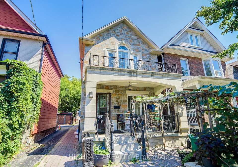 123-russett-avenue-toronto-ontario-w12361664