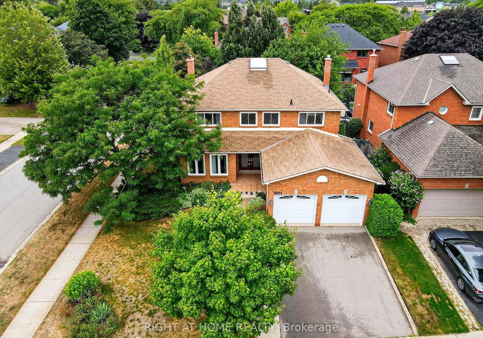 1084-grandeur-crescent-oakville-ontario-w12361732