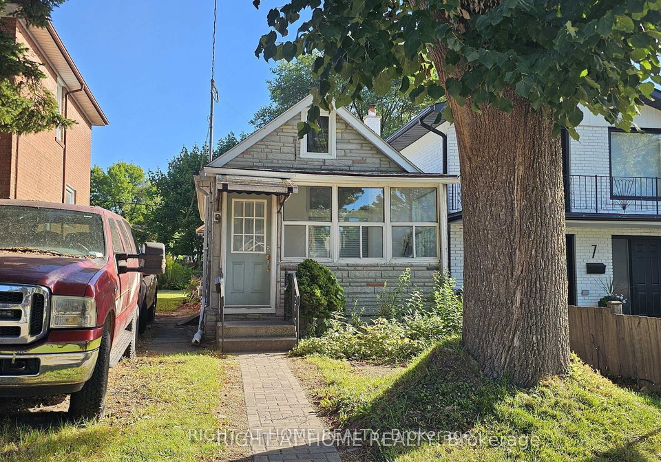 9-forty-first-street-etobicoke-ontario-w12361935