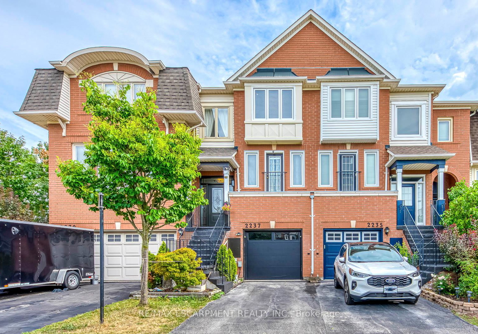 2237-prescott-place-burlington-ontario-w12362149