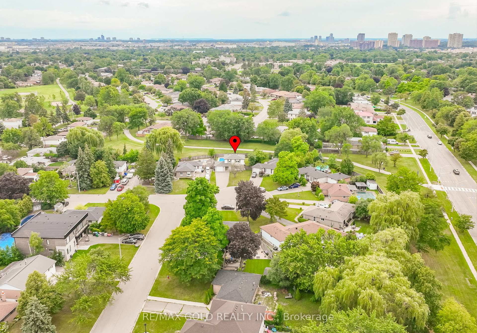 12-dunblaine-crescent-brampton-ontario-w12362158