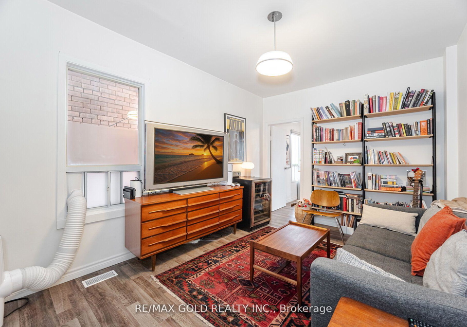 60-salem-avenue-toronto-ontario-w12362180