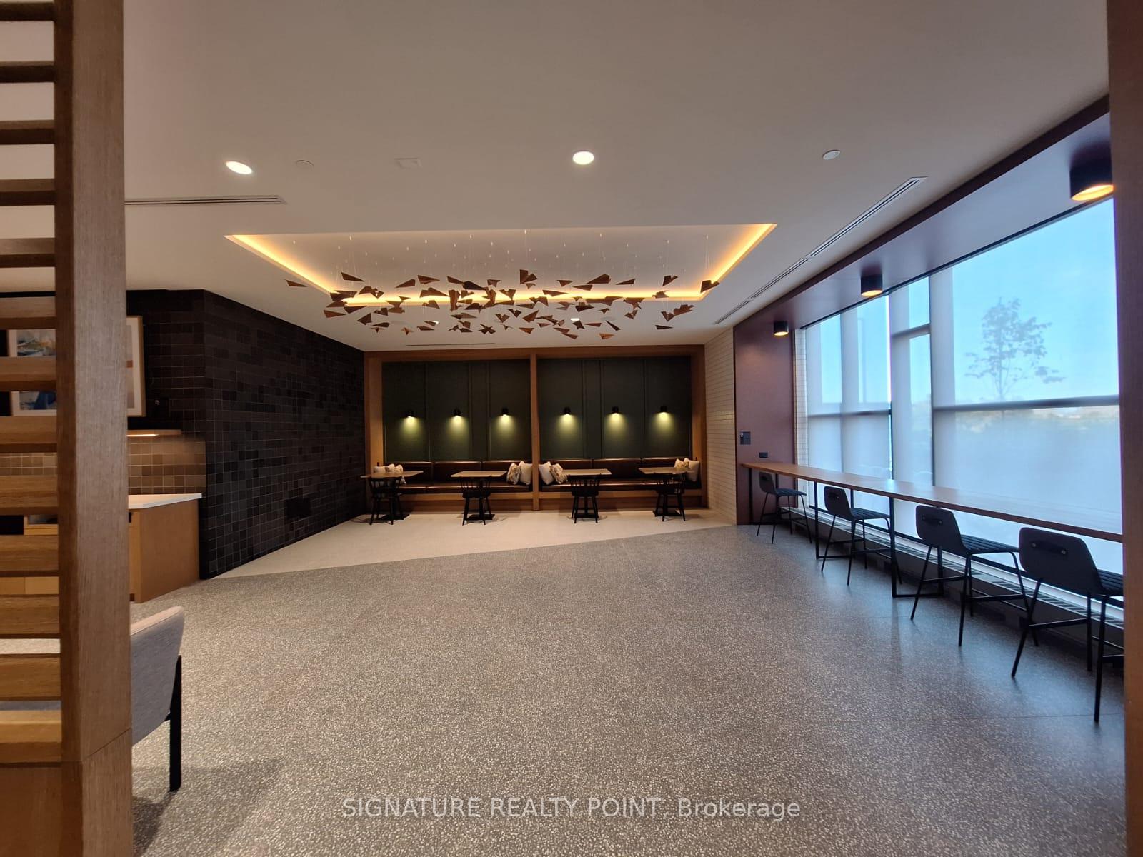 2495-eglinton-avenue-w-mississauga-ontario-w12362447