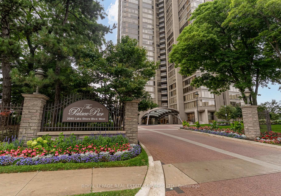 2045-lake-shore-boulevard-w-etobicoke-ontario-w12362711