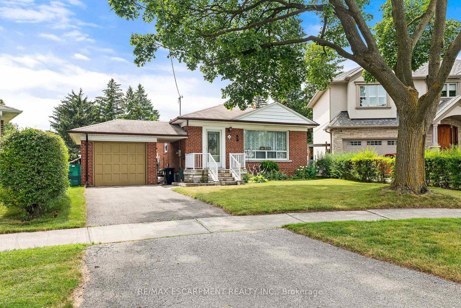 16-northampton-drive-etobicoke-ontario-w12362900