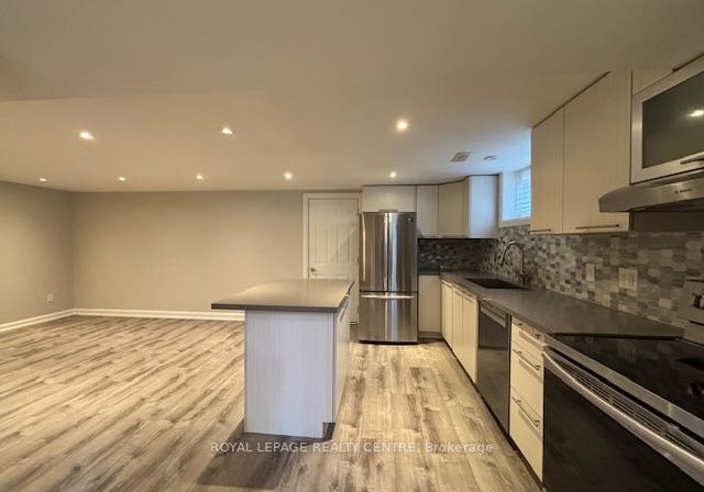 40-summerfield-crescent-etobicoke-ontario-w12362911