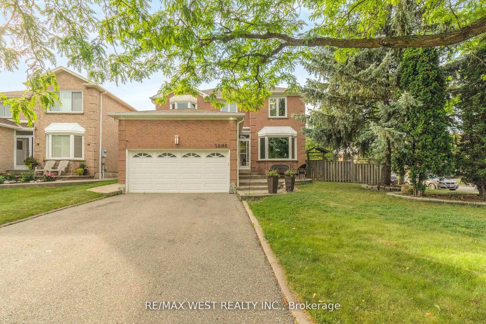 5608-goldenbrook-drive-mississauga-ontario-w12362925