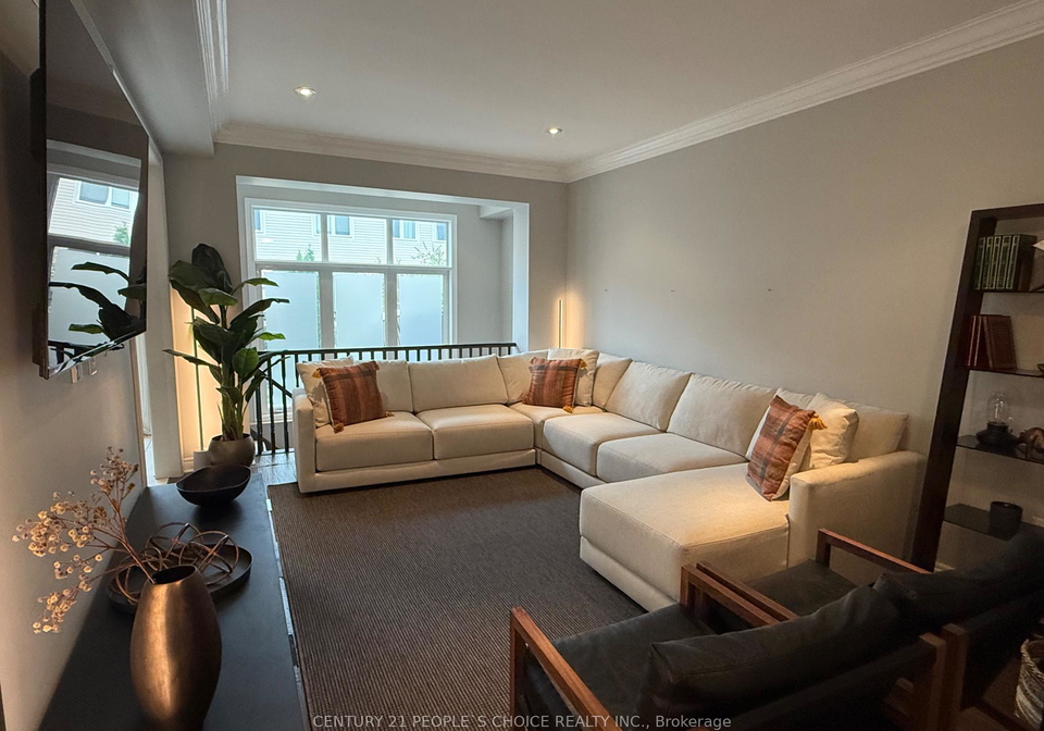 2019-trawden-way-oakville-ontario-w12363063