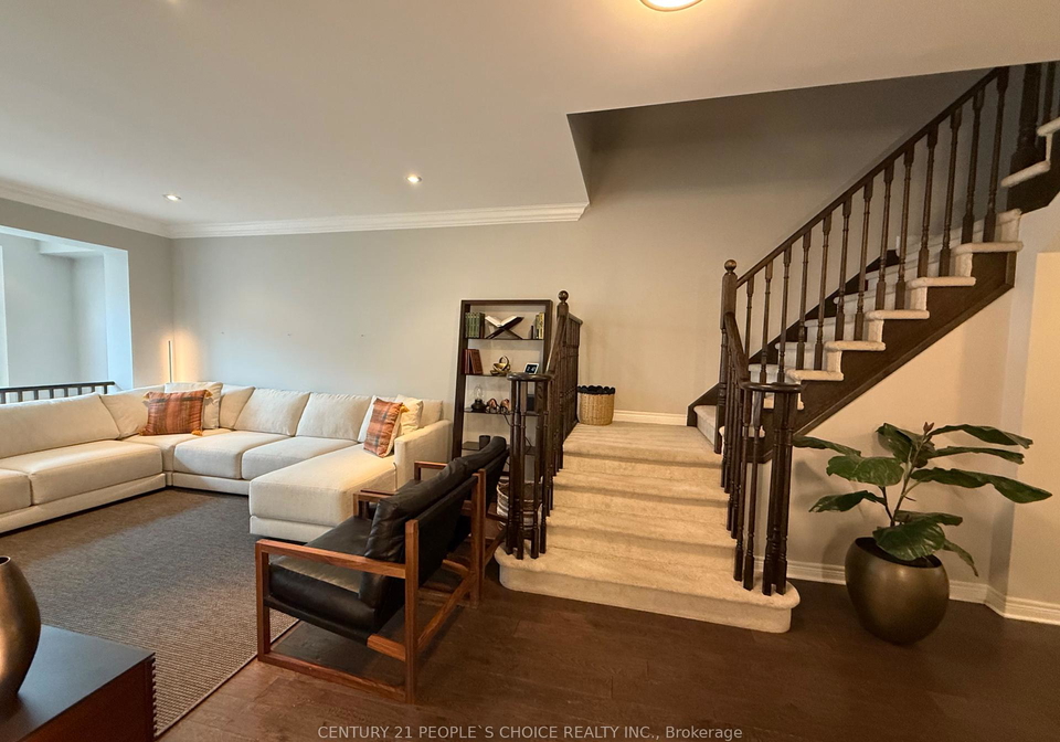 2019-trawden-way-oakville-ontario-w12363063