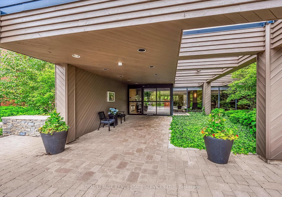 1400-dixie-road-mississauga-ontario-w12363119